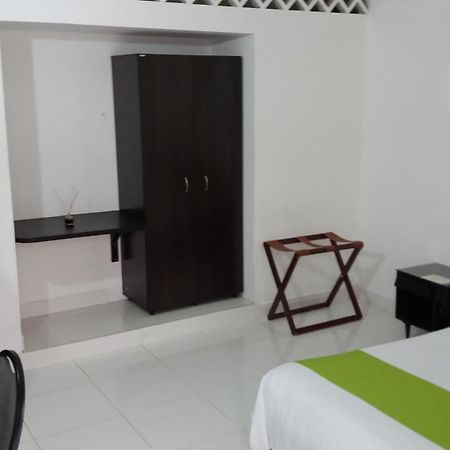 Hotel Royal Plaza Florencia  Bagian luar foto