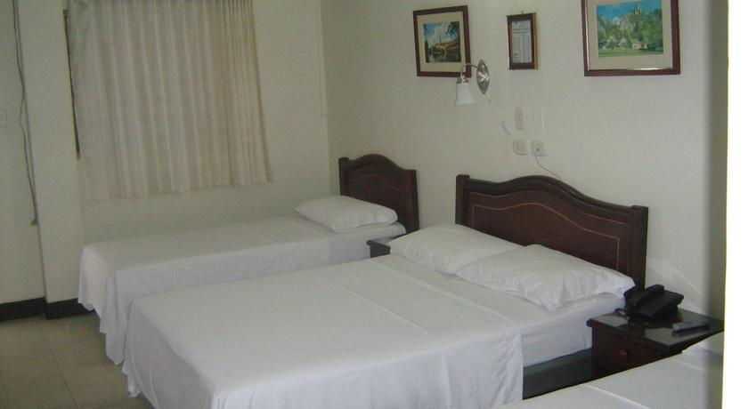 Hotel Royal Plaza Florencia  Bagian luar foto